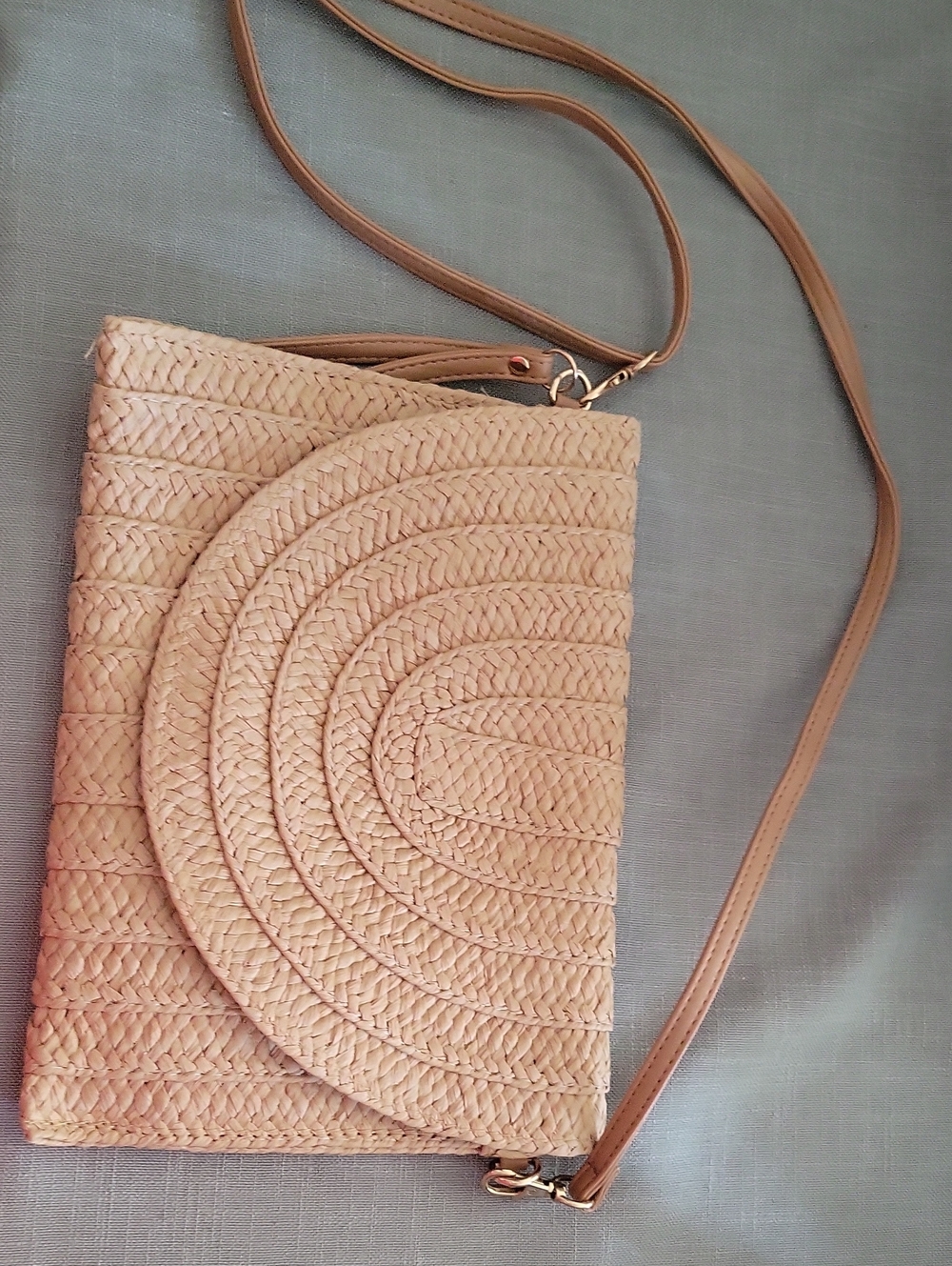 SHEIN Tan Woven Semi-Circle Flap Crossbody Bag